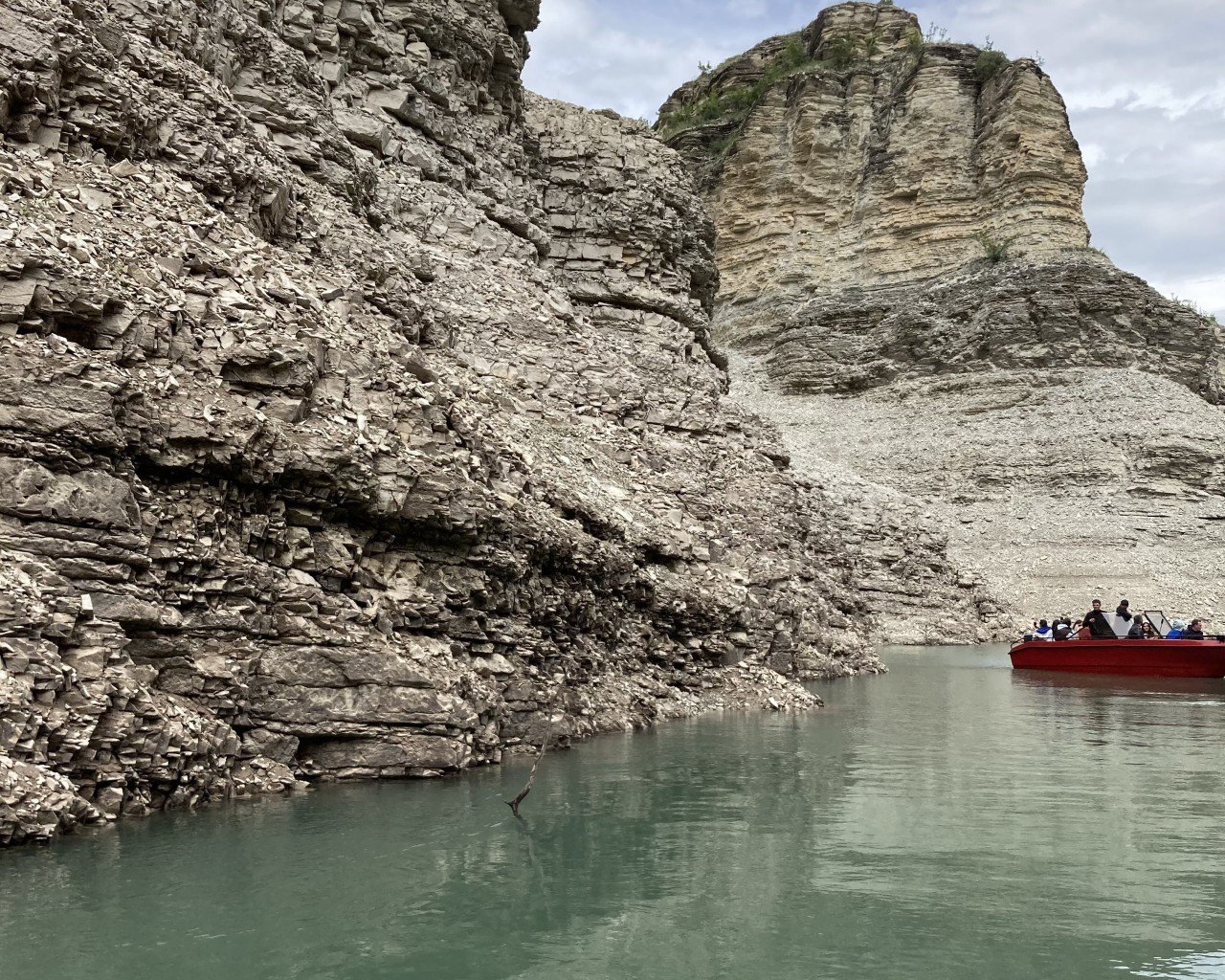 Чиркейское водохранилище